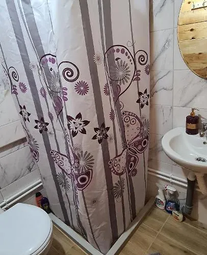 Markove Kolibe 3, Uvac سينيتشا