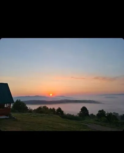 Markove Kolibe 3, Uvac سينيتشا